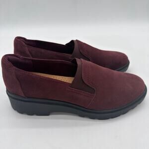 Clarks Calla Rae Loafer Flats Burgundy Suede Comfort Lightweight Casual 10 NWOB